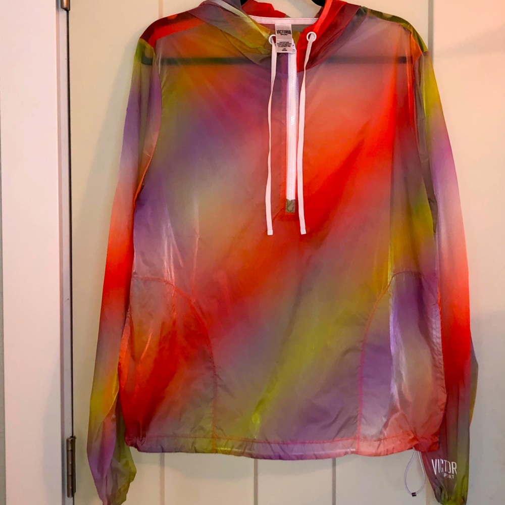 Victoria sport windbreaker